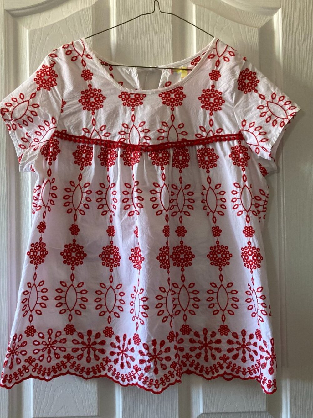 Mimi & Daphne Women's 100% Cotton Embroidered Blouse Size L